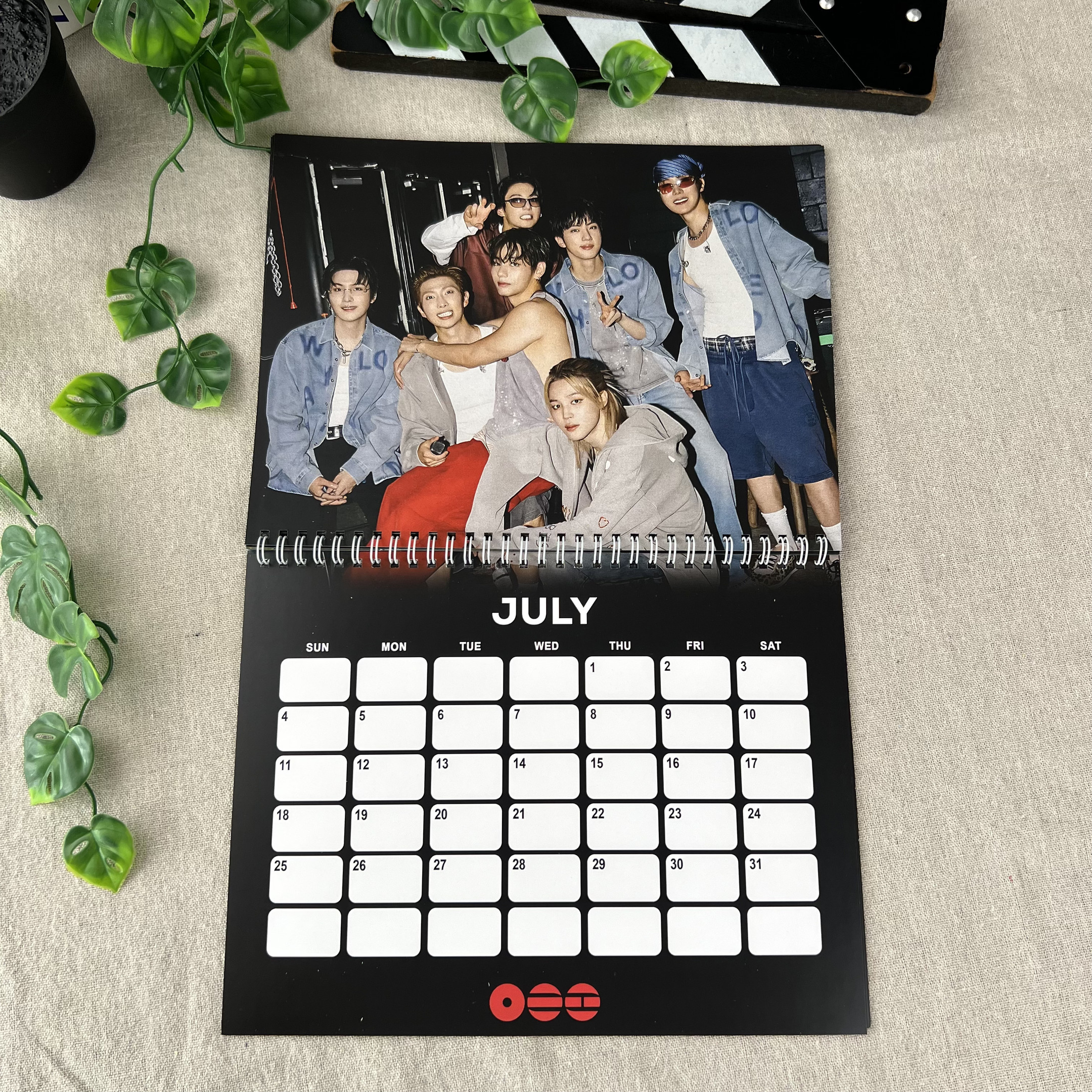4T - BTS 2027 Wall Calendar, BTS Arirang World Tour Calendar
