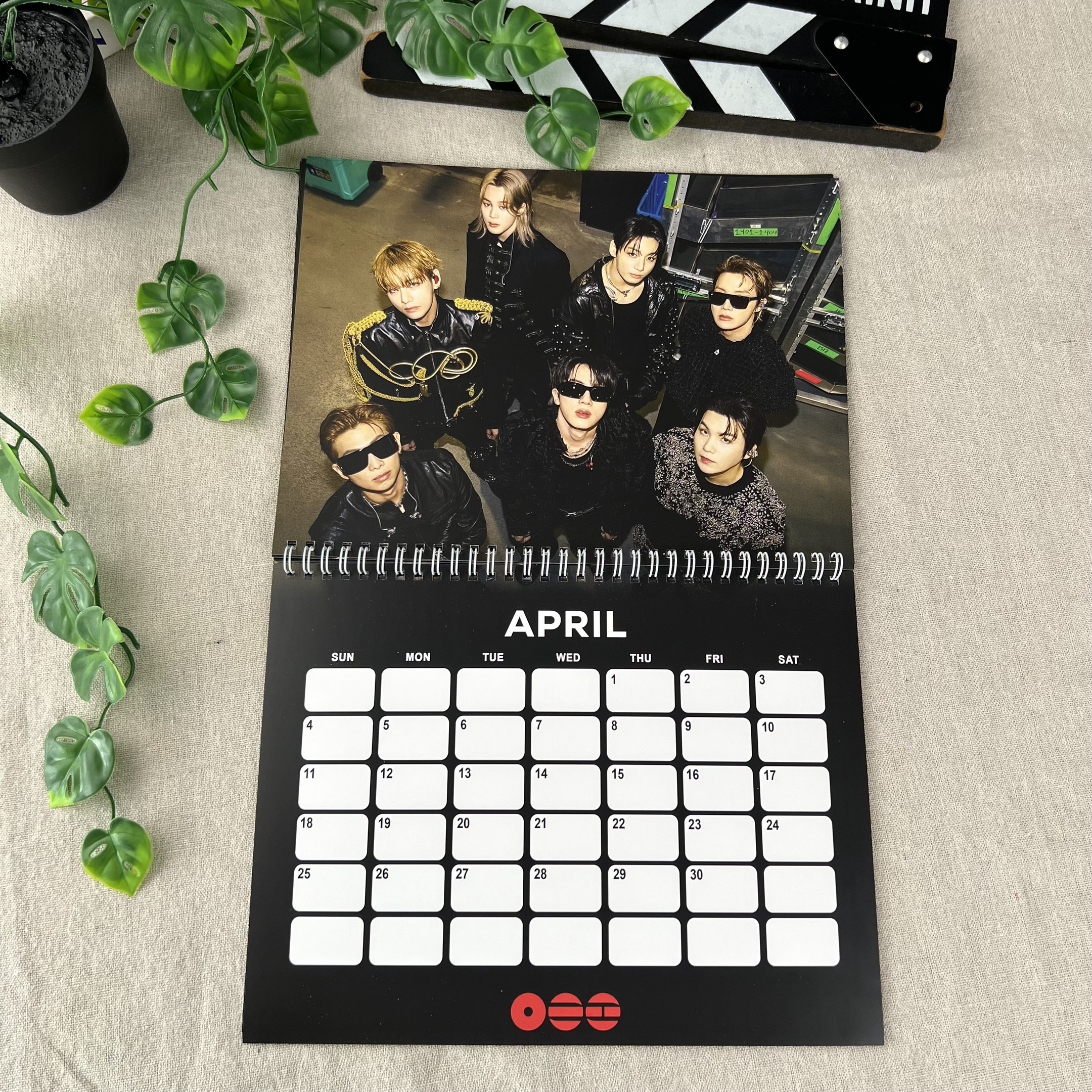 4T - BTS 2027 Wall Calendar, BTS Arirang World Tour Calendar
