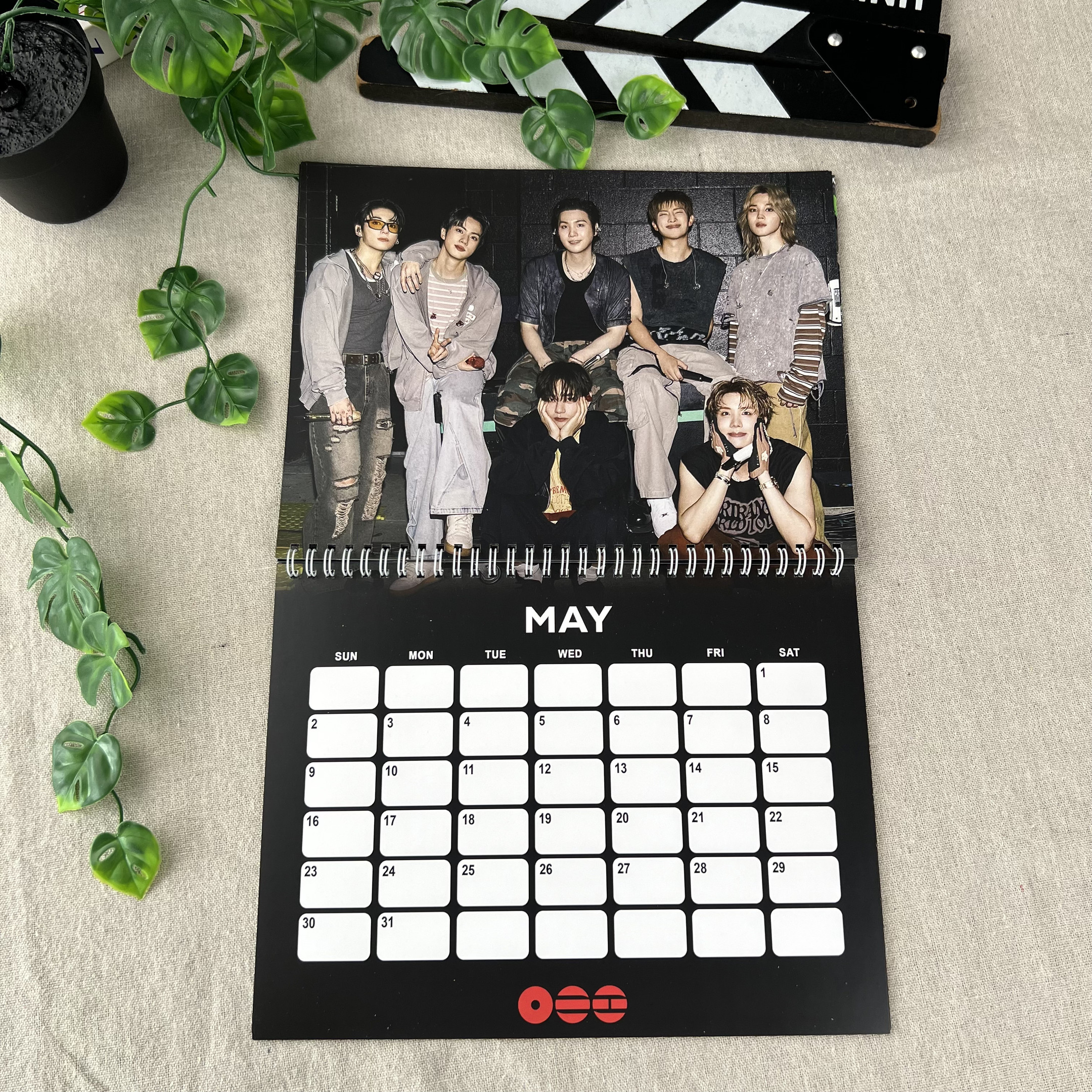 4T - BTS 2027 Wall Calendar, BTS Arirang World Tour Calendar